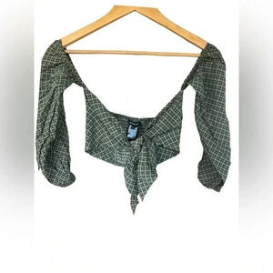 Olivaceous Off the Shoulder Cropped Tie Front Top in Green Size Small, Medium